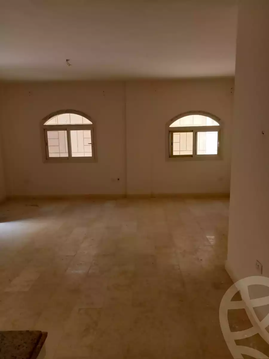 https://aqarmap.com.eg/en/listing/3678697-for-rent-cairo-new-cairo-first-settlement-mhwr-mstfy-kml