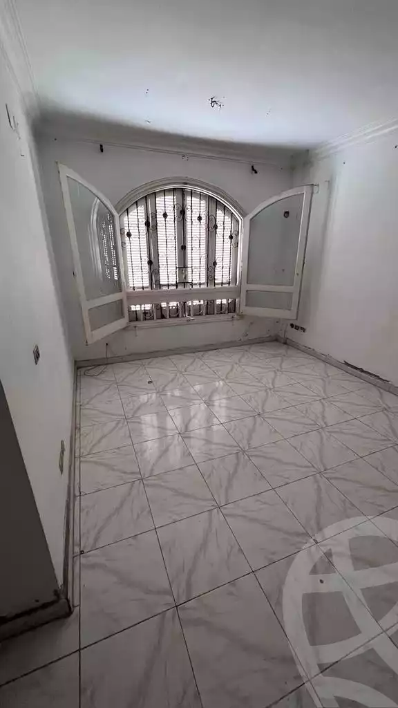 https://aqarmap.com.eg/ar/listing/3683296-for-rent-cairo-new-cairo-ltjm-lkhms-el-ahyaa-fifth-neighborhood-street-21