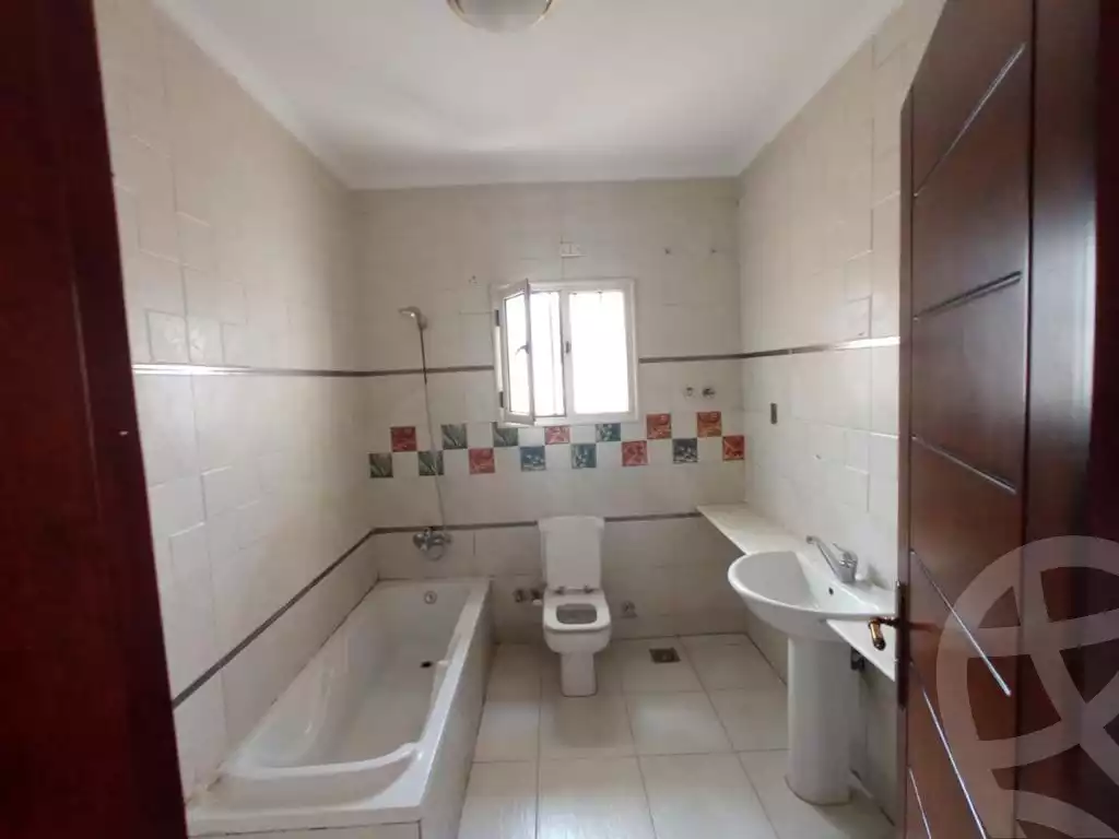 https://aqarmap.com.eg/ar/listing/3685126-for-sale-cairo-el-sheikh-zayed-city-compounds-greens