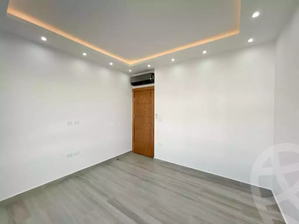 https://aqarmap.com.eg/ar/listing/3685954-for-rent-cairo-el-sheikh-zayed-city-compounds-kmbwnd-wn-16-swdyk