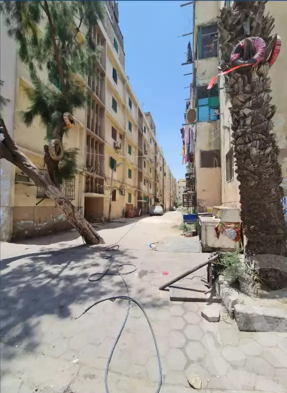 https://aqarmap.com.eg/ar/listing/4049127-for-sale-cairo-el-sayyeda-zeinab-sidi-zeinhom-st