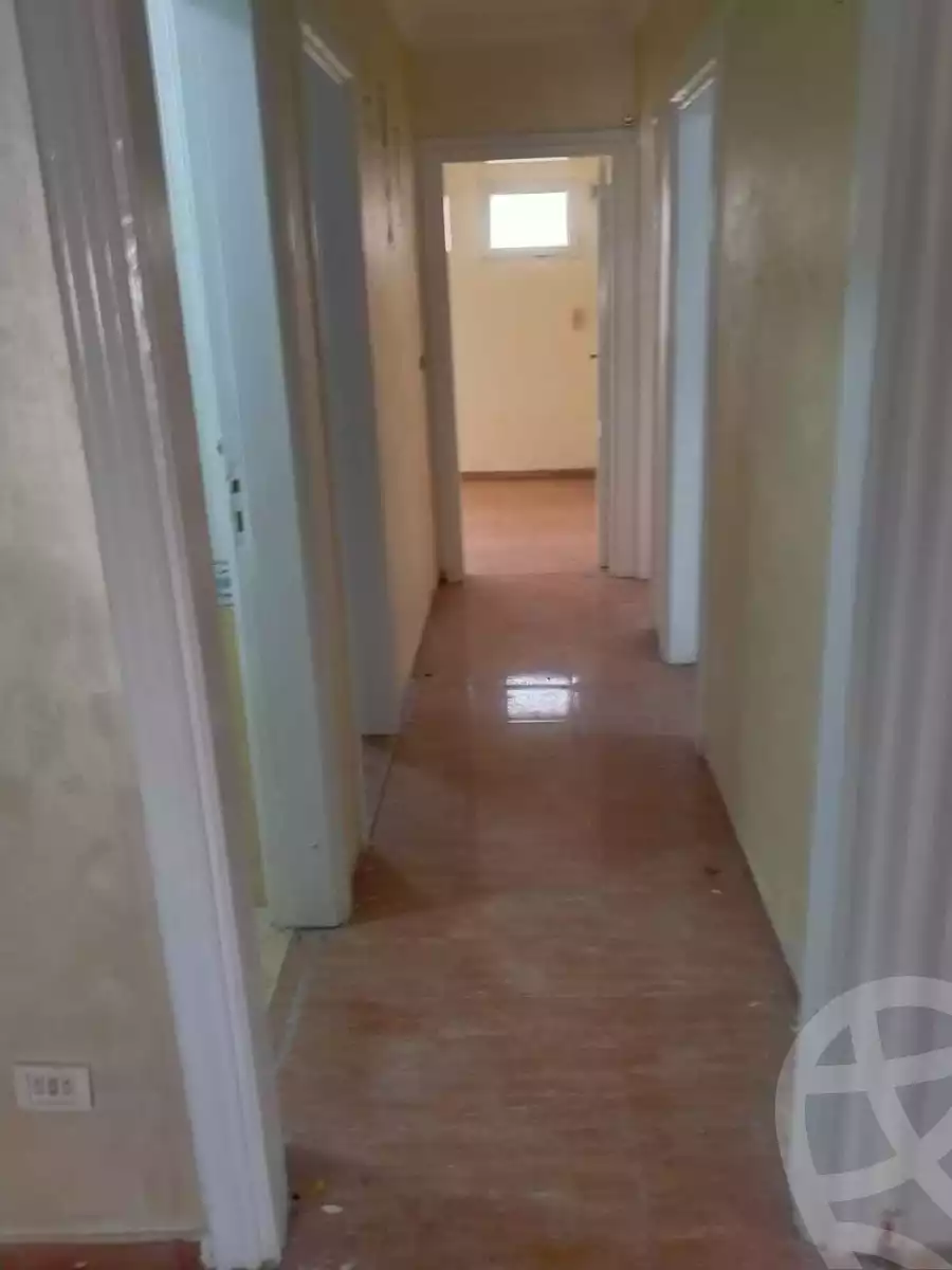 https://aqarmap.com.eg/en/listing/4097130-for-rent-cairo-6th-of-october-el-ahyaa-neighborhood-1st-al-shohadaa-st