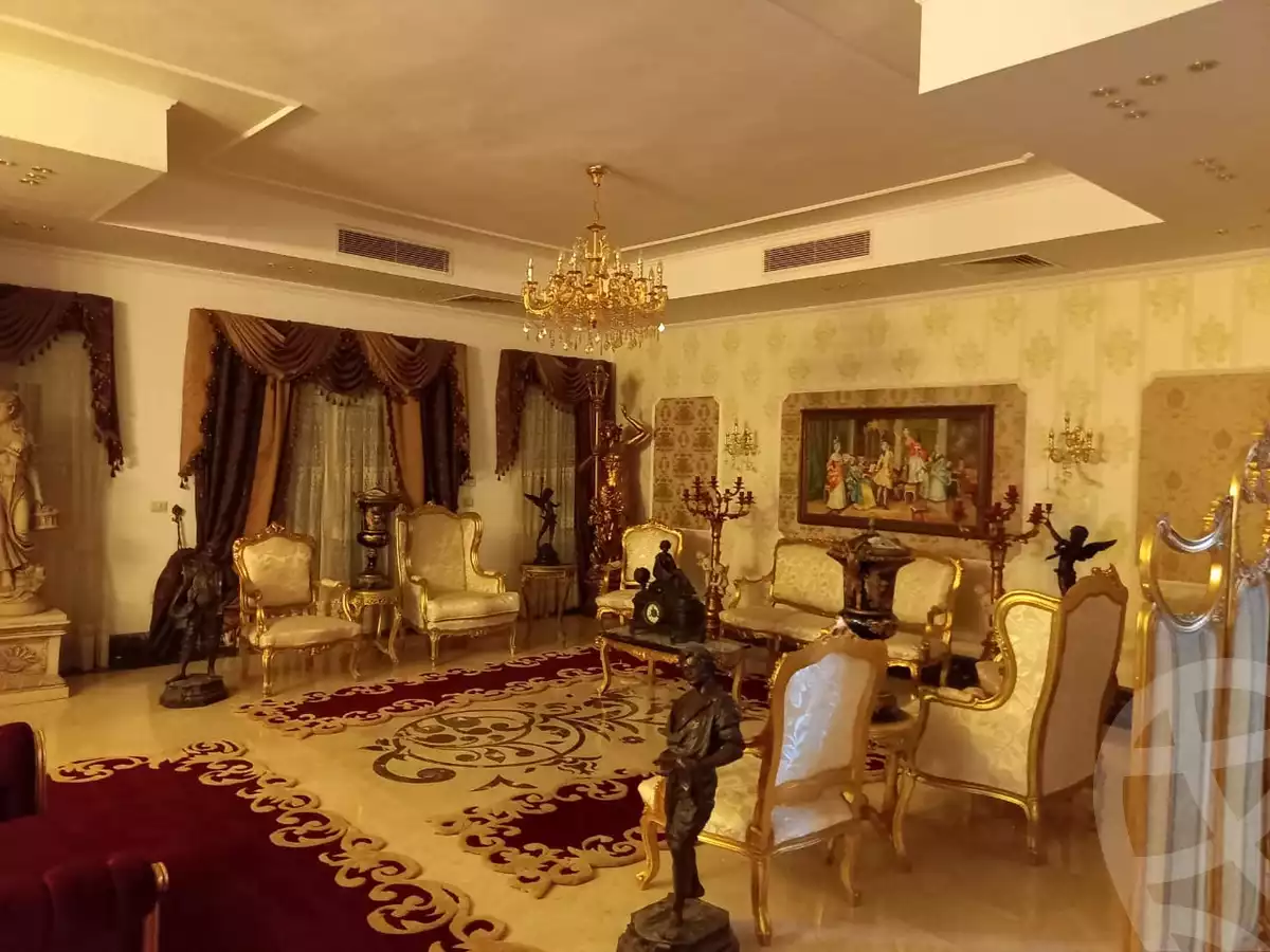 https://aqarmap.com.eg/en/listing/4128581-for-sale-cairo-new-cairo-compounds-moon-valley