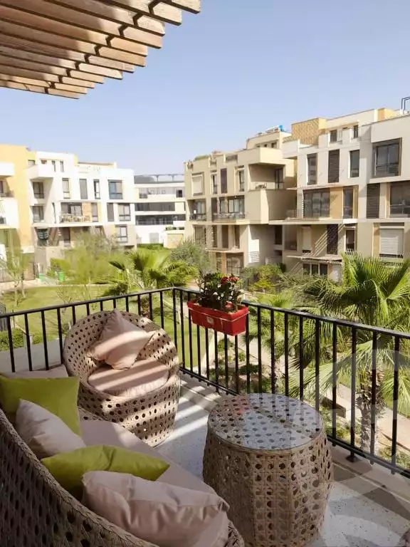 https://aqarmap.com.eg/ar/listing/3703167-for-rent-cairo-el-sheikh-zayed-city-compounds-kmbwnd-wyst-twn-swdyk