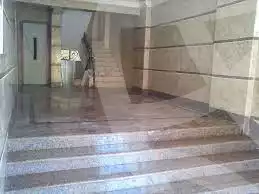 https://aqarmap.com.eg/ar/listing/3710803-for-rent-cairo-new-cairo-el-narges