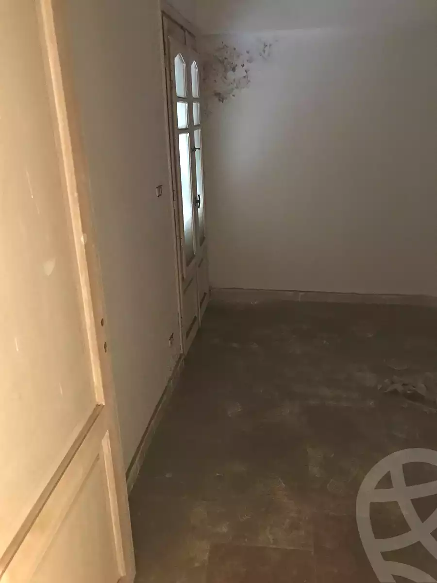 https://aqarmap.com.eg/en/listing/4194877-for-sale-alexandria-moharram-bey-kanal-al-mahmoudeya-al-bahri-st