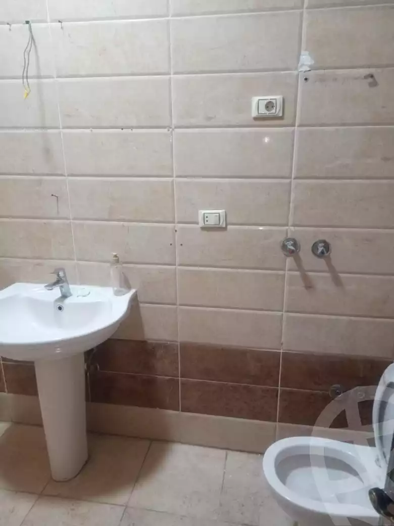 https://aqarmap.com.eg/ar/listing/4877976-for-rent-cairo-new-cairo-el-narges-el-narges-omarat-abdallah-el-nadim-st