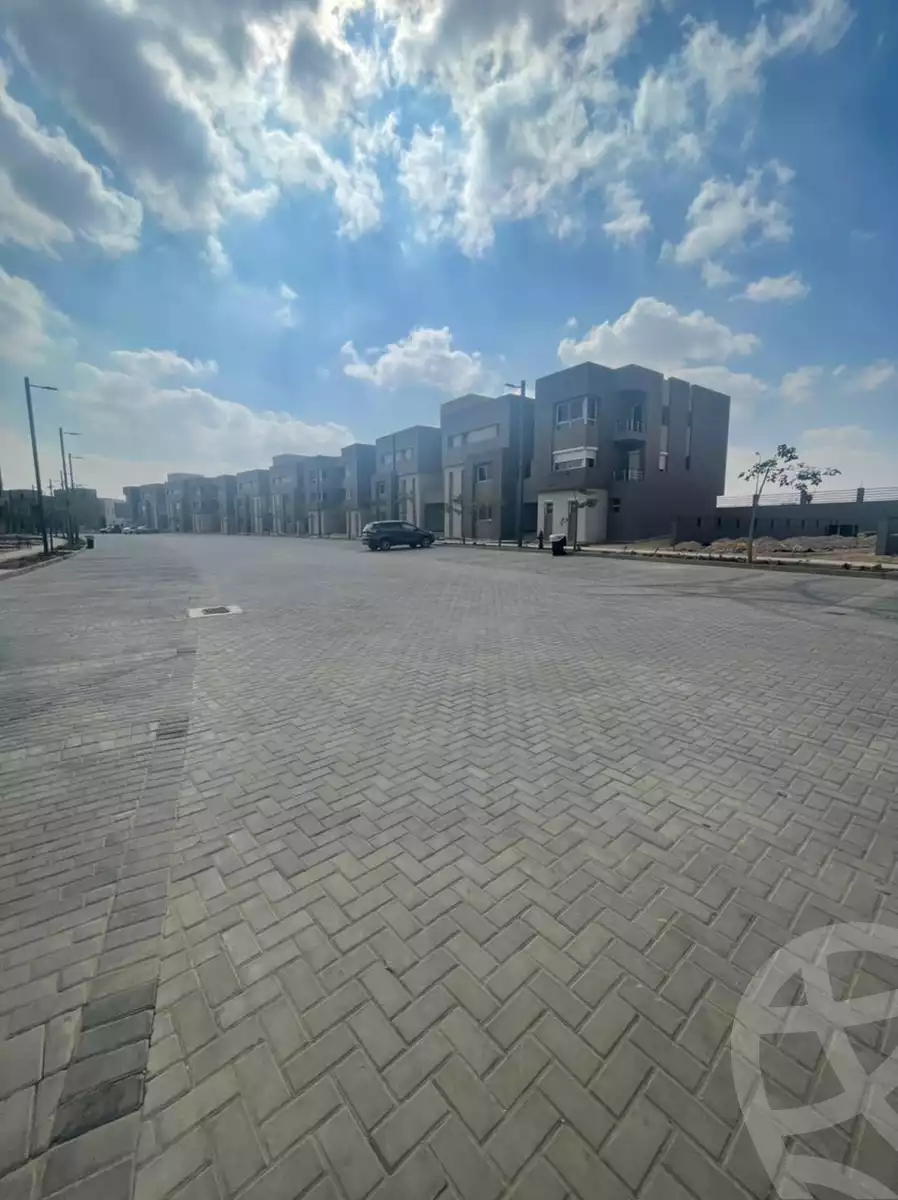 https://aqarmap.com.eg/ar/listing/3754511-for-sale-cairo-el-sheikh-zayed-city-compounds-in-sheikh-zayed-etapa