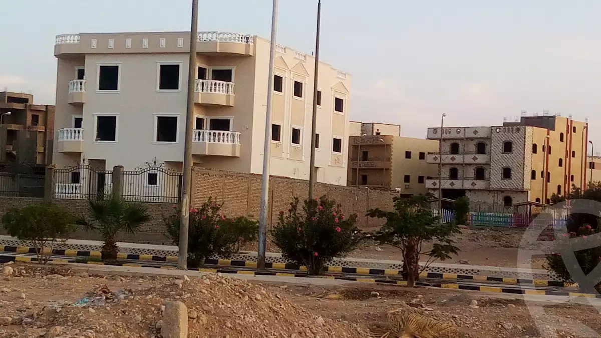 https://aqarmap.com.eg/en/listing/3755090-for-sale-luxor-mdyn-tyb-ljdyd