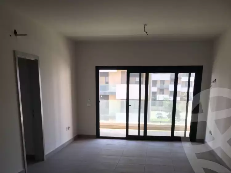 https://aqarmap.com.eg/ar/listing/3732837-for-rent-mdyn-lshrwq-compounds-alborouj