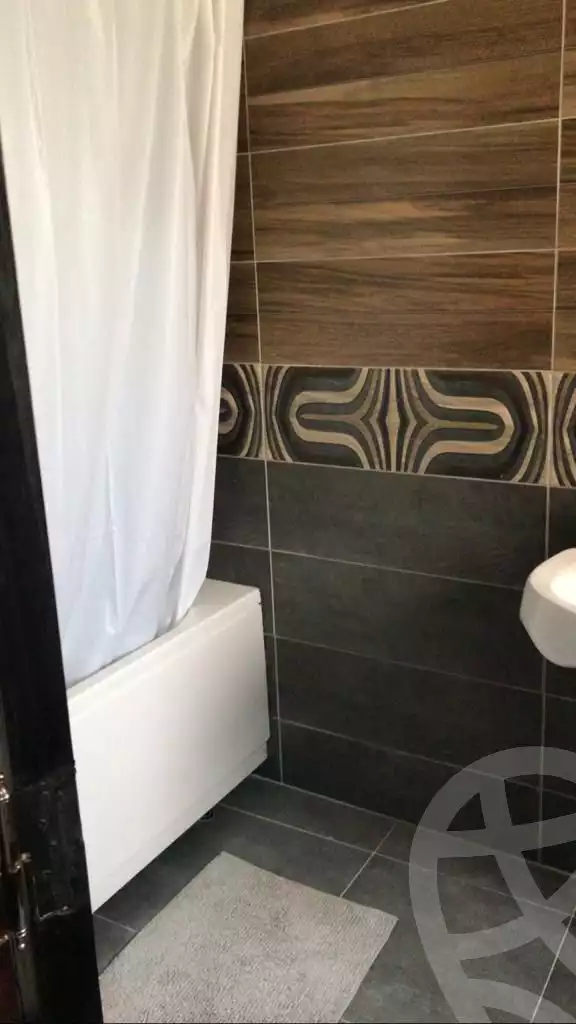 https://aqarmap.com.eg/ar/listing/3757840-for-sale-cairo-el-sheikh-zayed-city-compounds-in-sheikh-zayed-casa