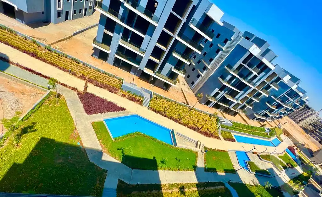 https://aqarmap.com.eg/ar/listing/3764605-for-sale-cairo-6th-of-october-compound-sun-capital