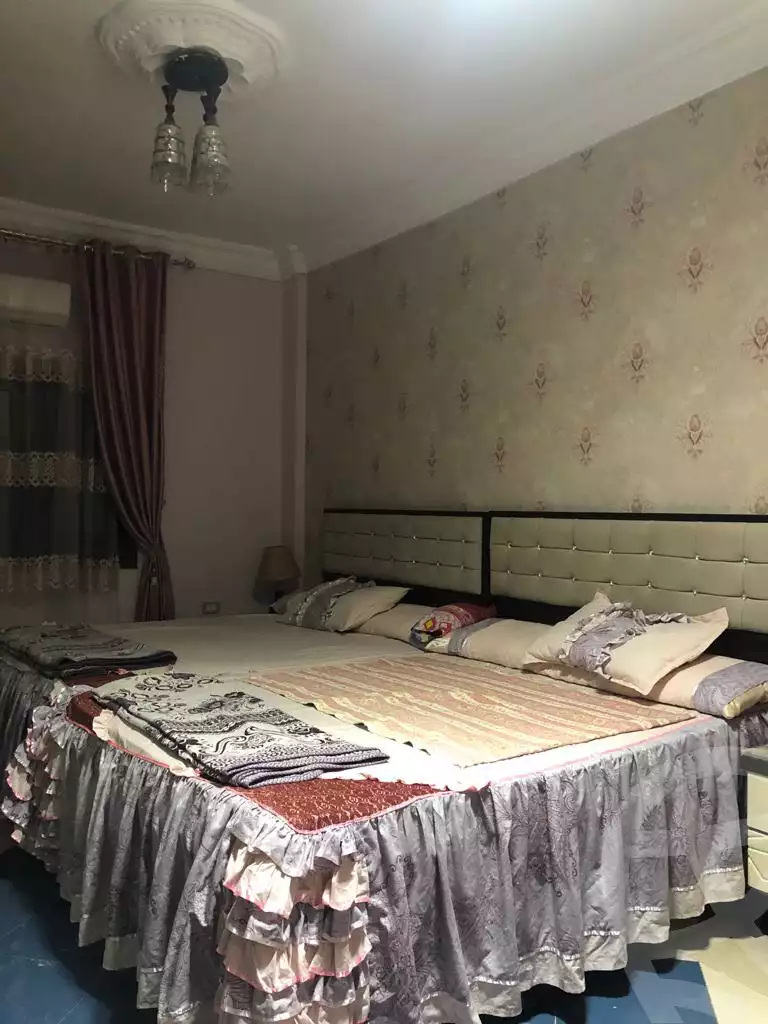 https://aqarmap.com.eg/ar/listing/3619397-for-sale-cairo-new-cairo-golden-square