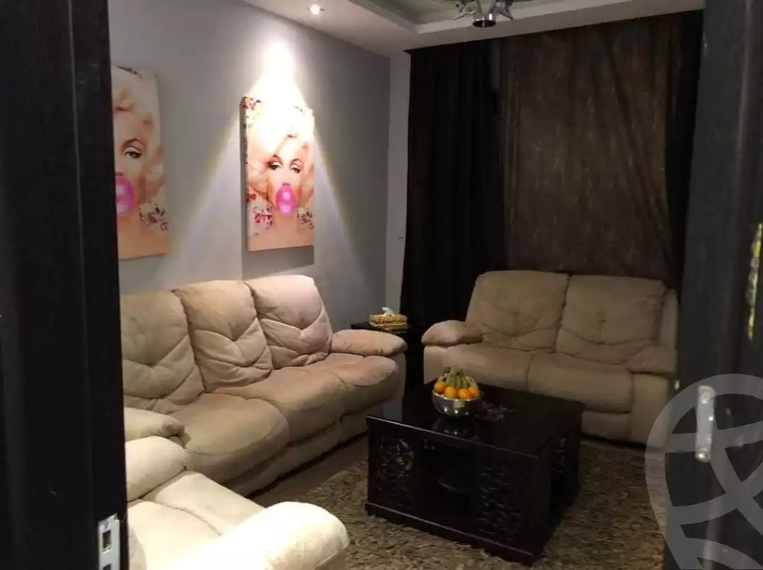 https://aqarmap.com.eg/ar/listing/3766627-for-sale-cairo-el-sheikh-zayed-city-compounds-in-sheikh-zayed-casa