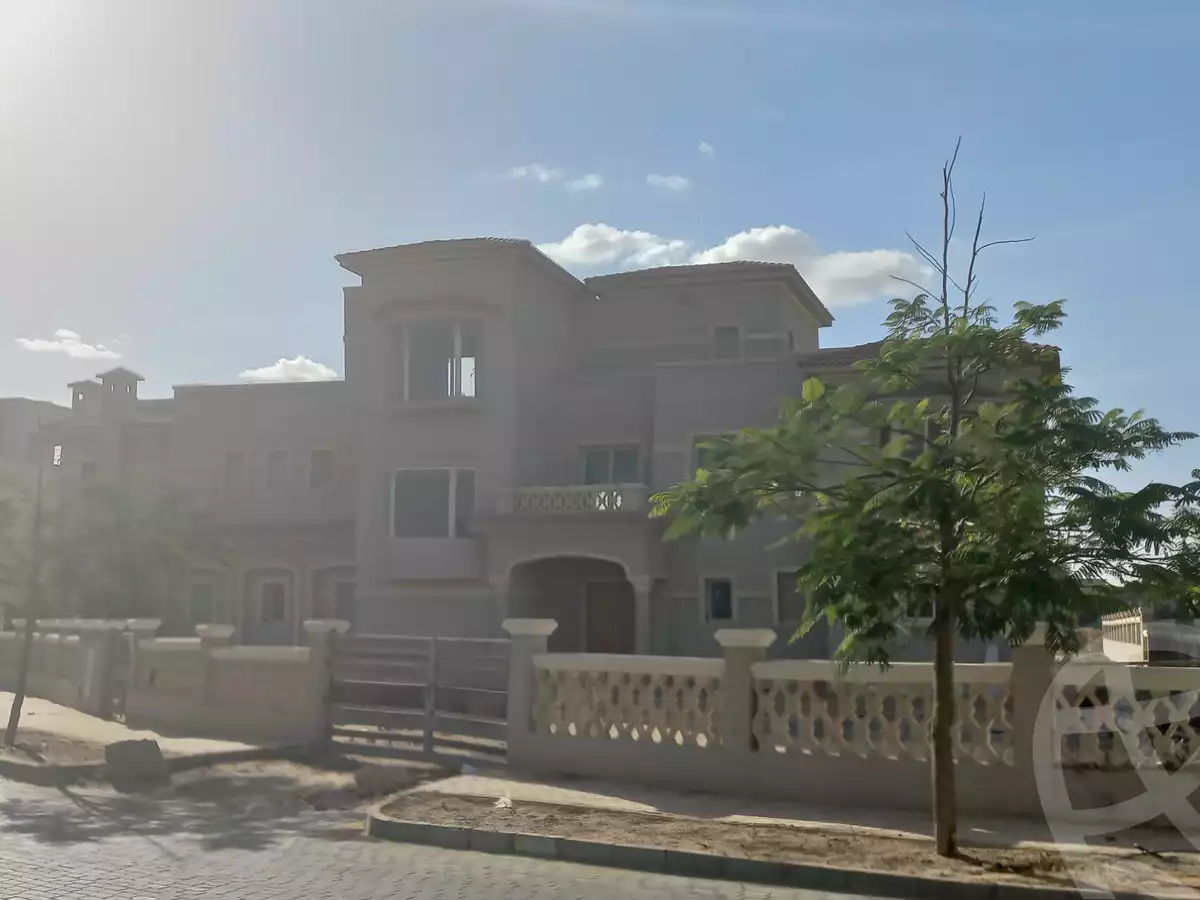 https://aqarmap.com.eg/ar/listing/3773085-for-sale-cairo-6th-of-october-compound-palm-hills-october-golf-views