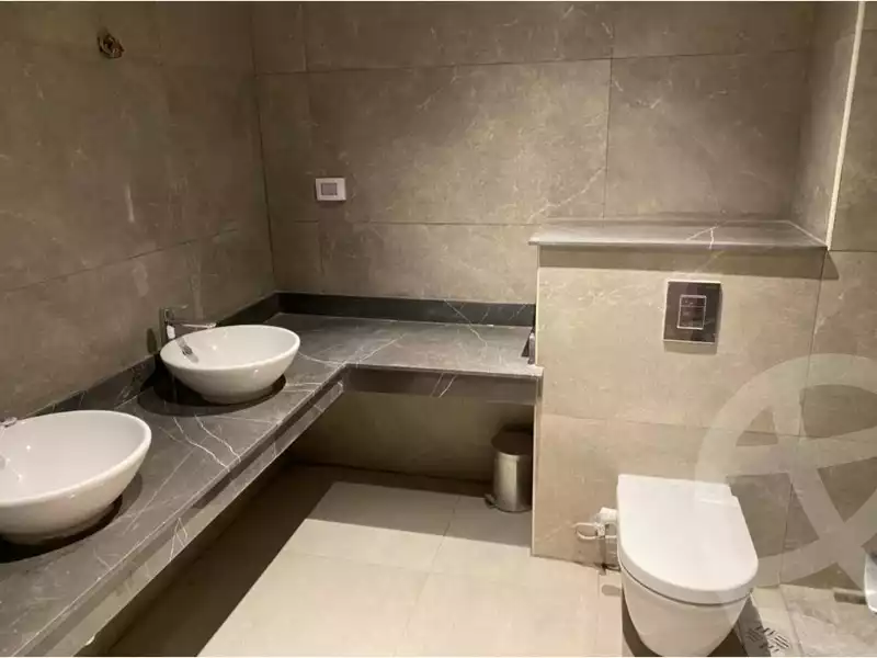 https://aqarmap.com.eg/ar/listing/3778938-for-sale-cairo-el-sheikh-zayed-city-compounds-brj-zyd-wr-llttwyr