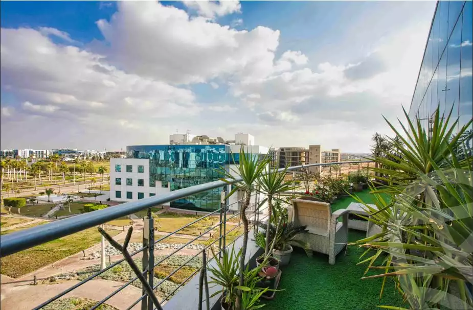 https://aqarmap.com.eg/ar/listing/3778988-for-sale-cairo-alex-cairo-desert-road-smart-village