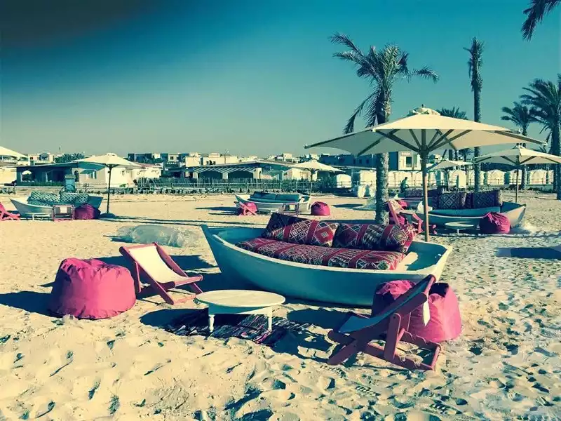 https://aqarmap.com.eg/ar/listing/3780709-for-sale-amwaj-4