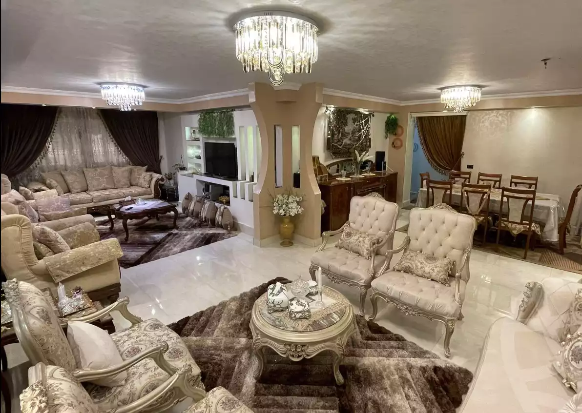 https://aqarmap.com.eg/ar/listing/3786230-for-sale-cairo-maadi-ring-road-medium-plateau-compound-el-baron-city