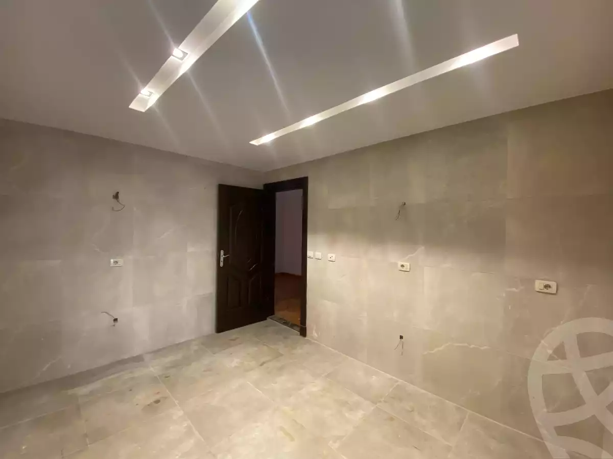 https://aqarmap.com.eg/en/listing/4203019-for-sale-alexandria-glim-shr-ljysh