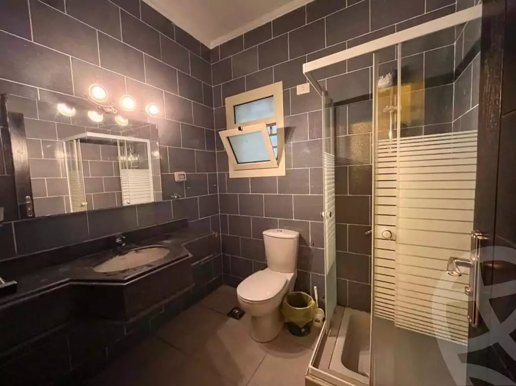 https://aqarmap.com.eg/ar/listing/3788776-for-rent-cairo-el-sheikh-zayed-city-compounds-dh-drys
