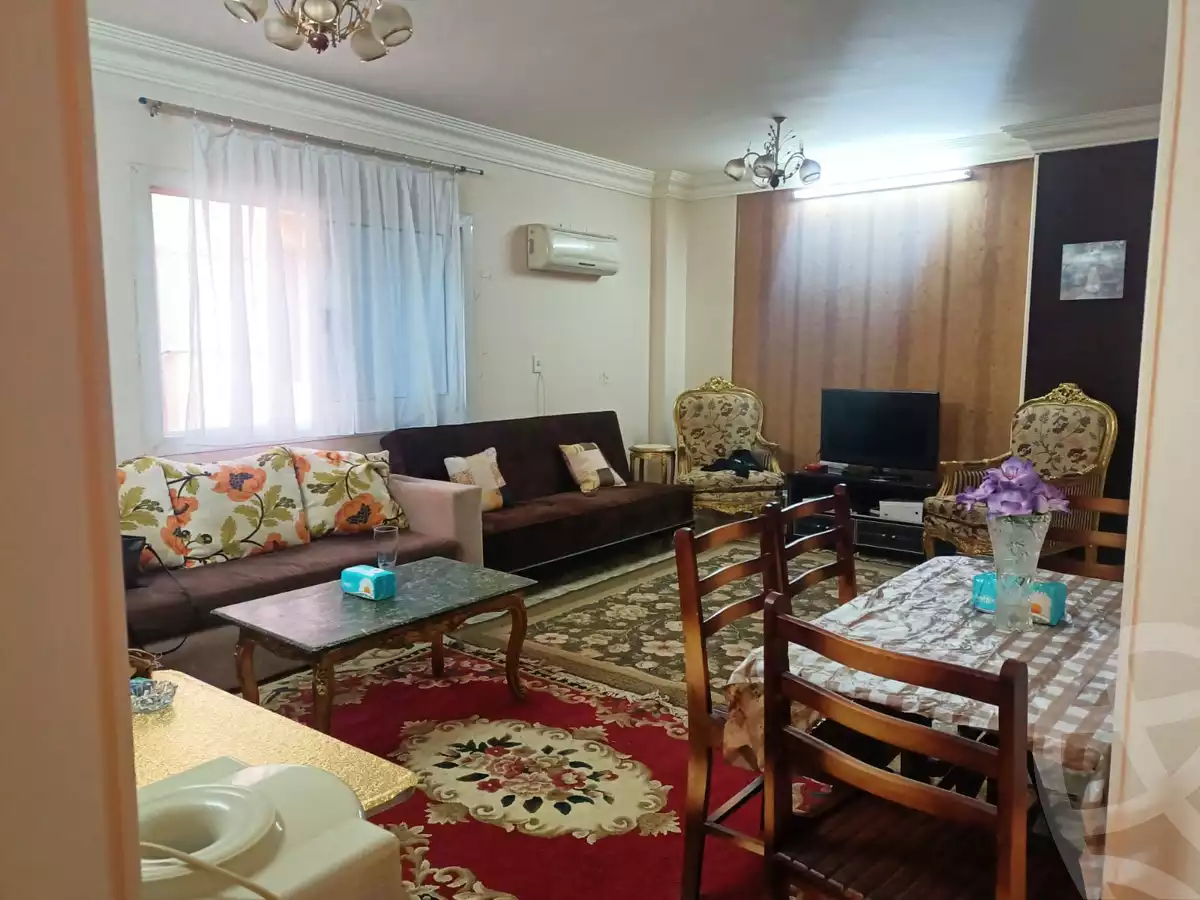 https://aqarmap.com.eg/ar/listing/3788798-for-rent-cairo-el-sheikh-zayed-city-el-hay-elthamen-lml