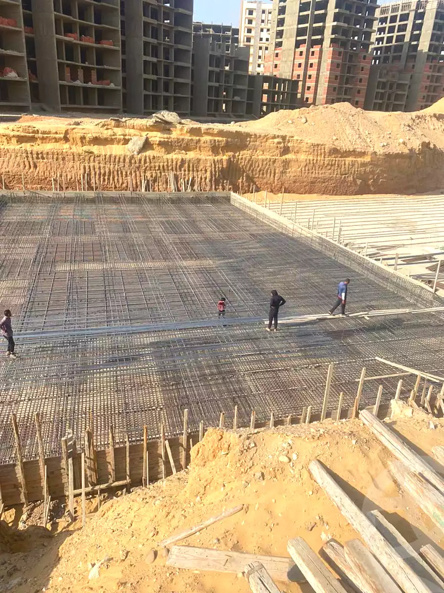 https://aqarmap.com.eg/ar/listing/3789828-for-sale-cairo-al-oubour-tryq-msr-sm-yly-lshrwy-moon-gardens
