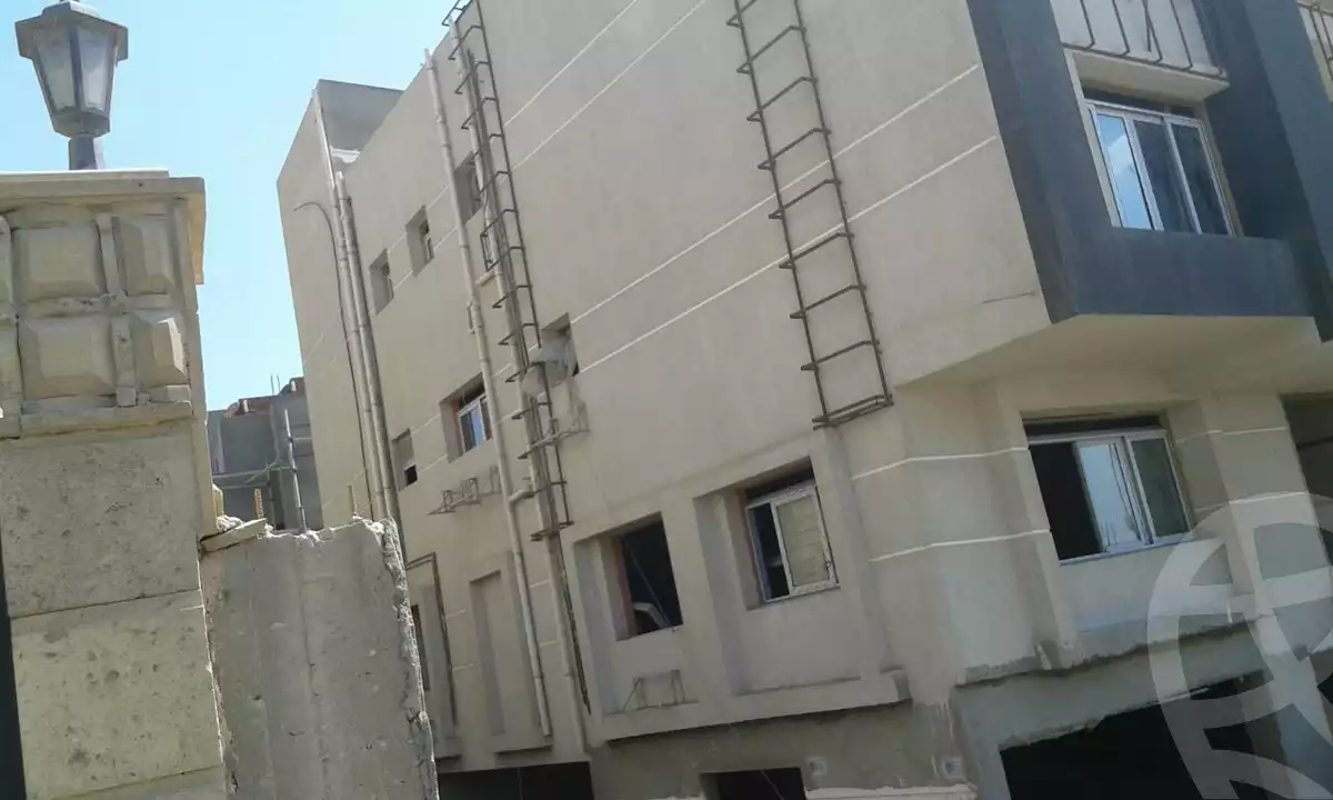 https://aqarmap.com.eg/ar/listing/3791176-for-sale-cairo-new-cairo-el-banafsg-el-banafsag-5-zakaria-ahmed-st