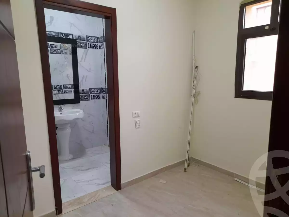 https://aqarmap.com.eg/ar/listing/3791453-for-sale-cairo-el-sheikh-zayed-city-compounds-in-sheikh-zayed-casa