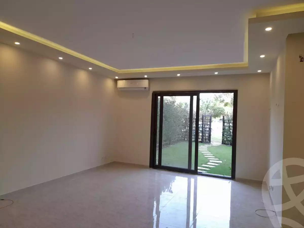 https://aqarmap.com.eg/ar/listing/3797504-for-sale-cairo-el-sheikh-zayed-city-compounds-in-sheikh-zayed-casa