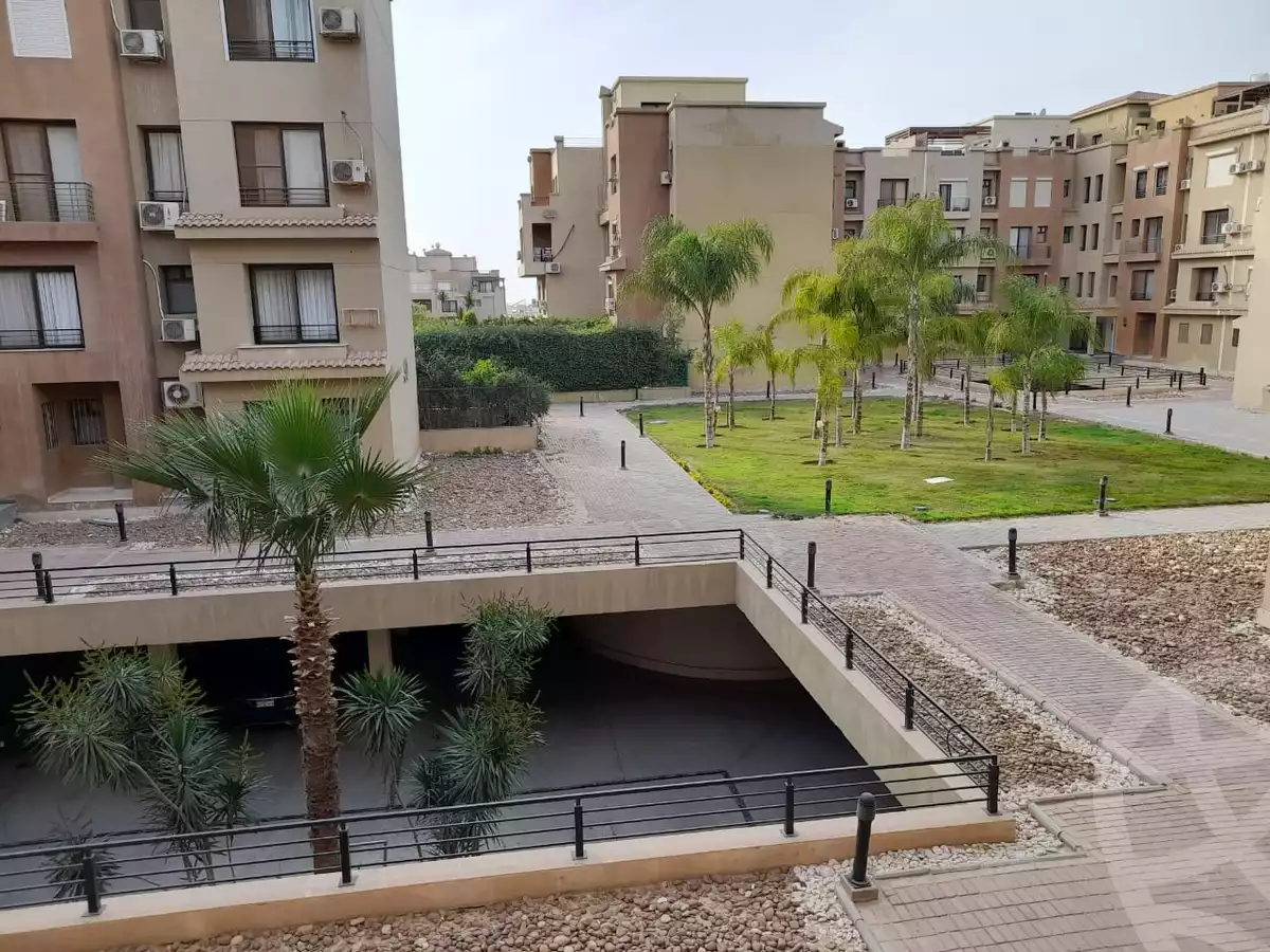 https://aqarmap.com.eg/ar/listing/3797504-for-sale-cairo-el-sheikh-zayed-city-compounds-in-sheikh-zayed-casa