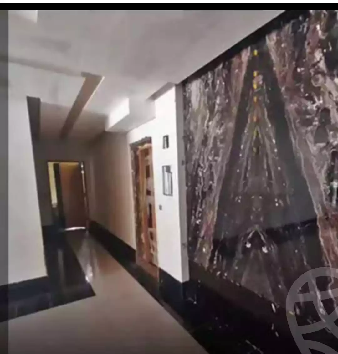 https://aqarmap.com.eg/en/listing/4195840-for-sale-cairo-new-administrative-capital-r7-midtown-condo