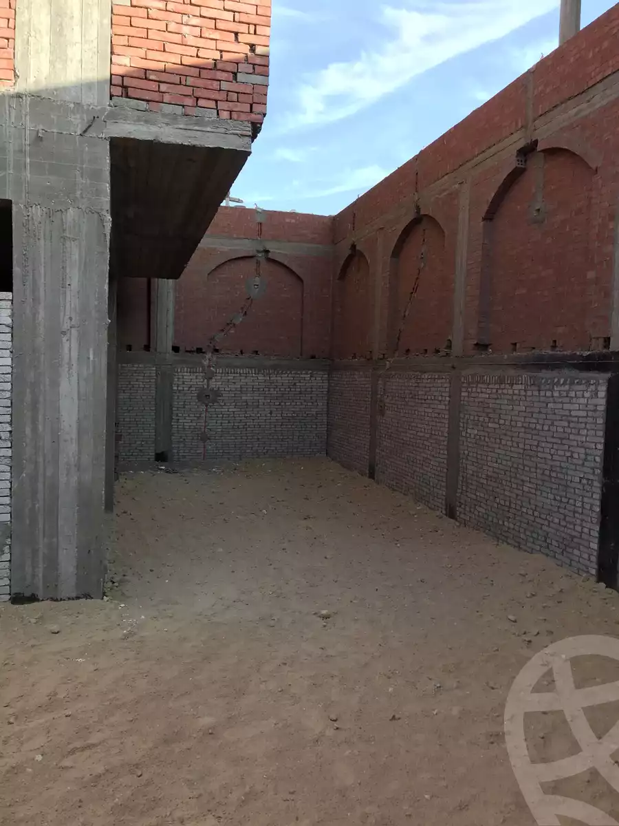 https://aqarmap.com.eg/ar/listing/3817723-for-sale-cairo-6th-of-october-ganob-el-ahyaaa-family-housing-al-kahraba-st