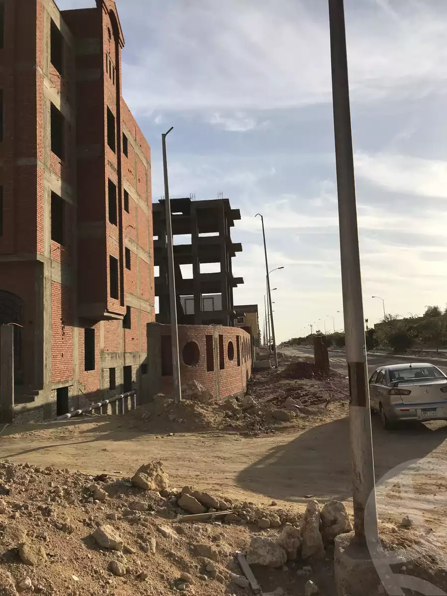 https://aqarmap.com.eg/ar/listing/3817723-for-sale-cairo-6th-of-october-ganob-el-ahyaaa-family-housing-al-kahraba-st