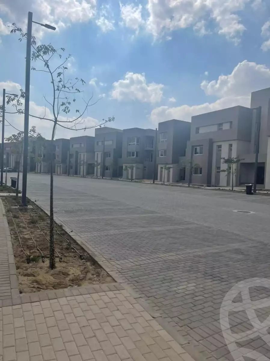 https://aqarmap.com.eg/en/listing/4140742-for-sale-cairo-el-sheikh-zayed-city-compounds-in-sheikh-zayed-etapa