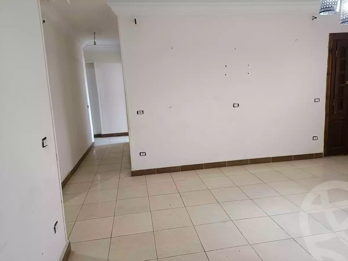 https://aqarmap.com.eg/en/listing/3825938-for-sale-alexandria-smouha-el-nasr-st