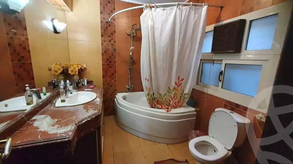 https://aqarmap.com.eg/ar/listing/3826468-for-sale-cairo-manial-shr-lkhshyd