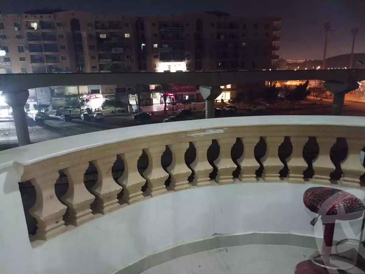 https://aqarmap.com.eg/ar/listing/3828171-for-sale-retag-mall