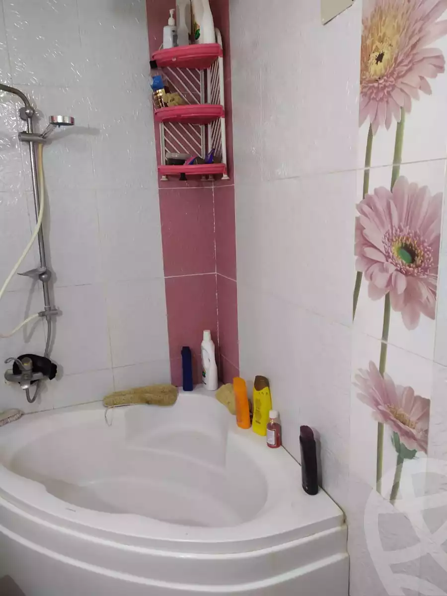 https://aqarmap.com.eg/ar/listing/3829615-for-sale-cairo-new-cairo-third-settlement-fifth-neighborhood