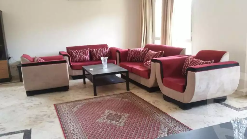 https://aqarmap.com.eg/ar/listing/3835853-for-sale-cairo-el-sheikh-zayed-city-compounds-greens
