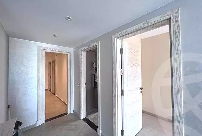 https://aqarmap.com.eg/ar/listing/3838921-for-rent-cairo-new-cairo-compounds-lakeview-residence