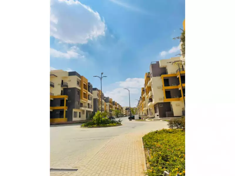 https://aqarmap.com.eg/ar/listing/3840778-for-sale-cairo-6th-of-october-compound-tala