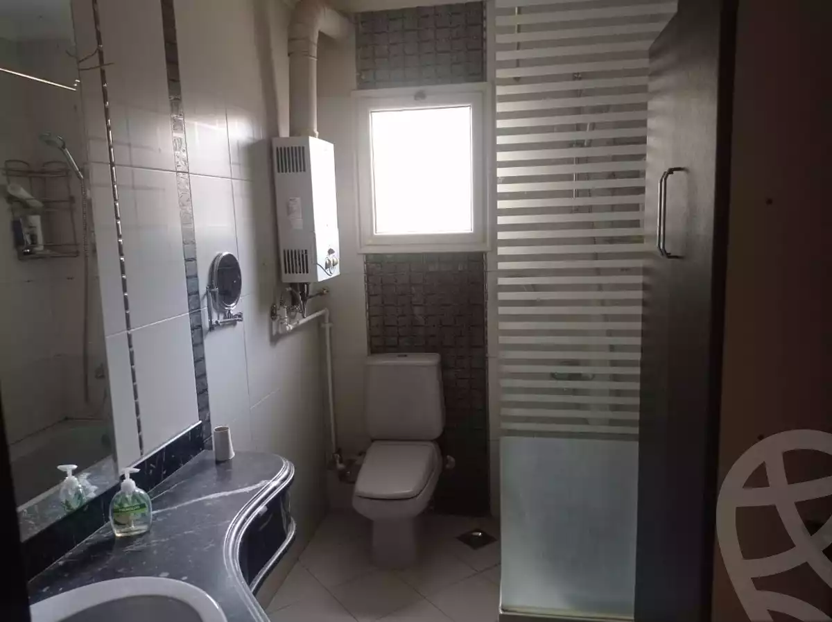 https://aqarmap.com.eg/ar/listing/3840928-for-rent-cairo-el-sheikh-zayed-city-compounds-greens
