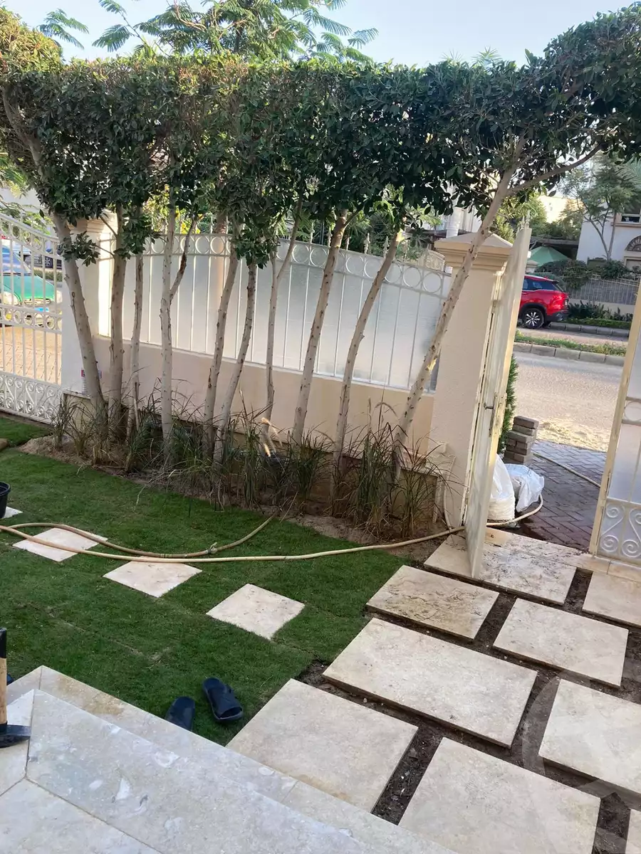 https://aqarmap.com.eg/ar/listing/3843758-for-sale-cairo-el-sheikh-zayed-city-compounds-greens