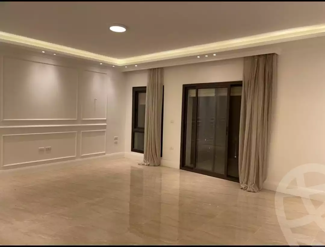 https://aqarmap.com.eg/ar/listing/3844439-for-rent-cairo-el-sheikh-zayed-city-compounds-in-sheikh-zayed-the-courtyard