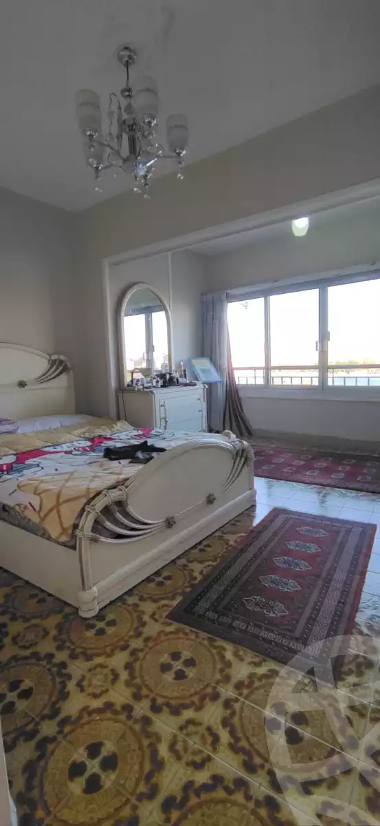 https://aqarmap.com.eg/ar/listing/3853154-for-sale-cairo-manial-kwrnysh-lmnyl