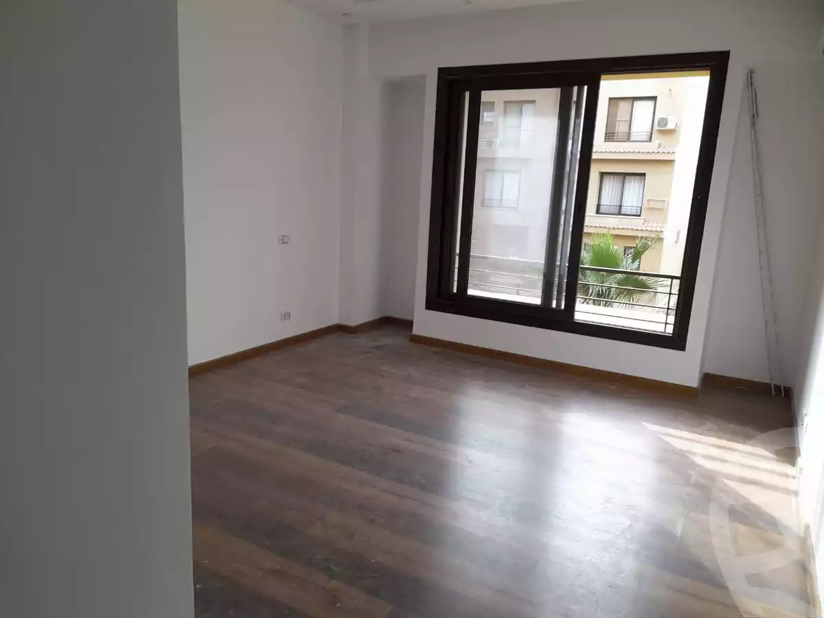 https://aqarmap.com.eg/ar/listing/3854805-for-sale-cairo-el-sheikh-zayed-city-compounds-in-sheikh-zayed-casa