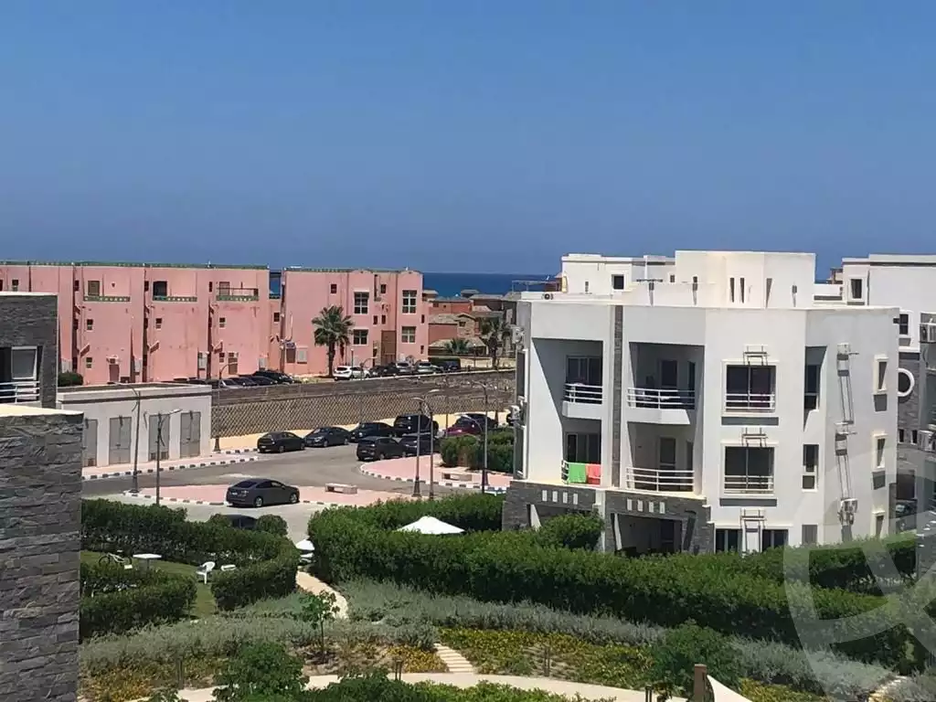 https://aqarmap.com.eg/en/listing/3858503-for-sale-amwaj-1
