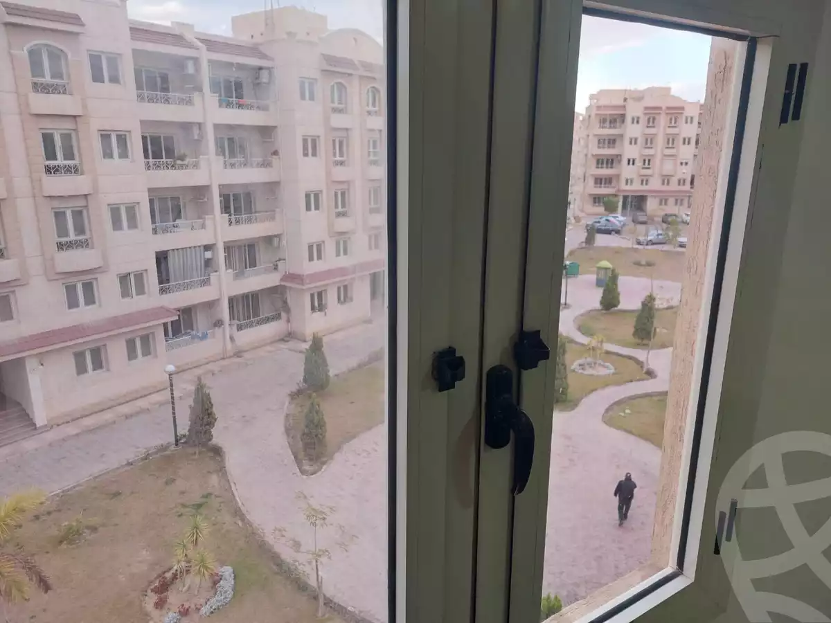 https://aqarmap.com.eg/en/listing/3858920-for-sale-el-wahatt-road