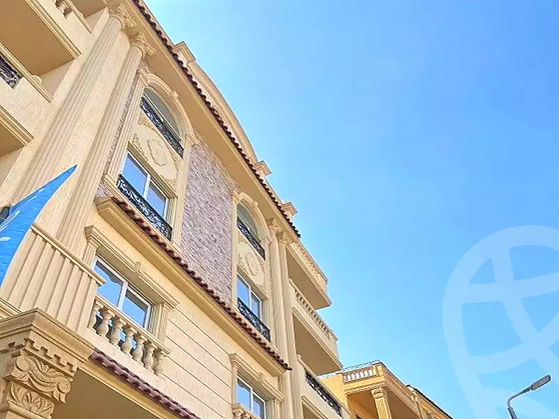 https://aqarmap.com.eg/ar/listing/3858931-for-sale-cairo-6th-of-october-byt-lwtn-byt-lwtn-ltkmyly